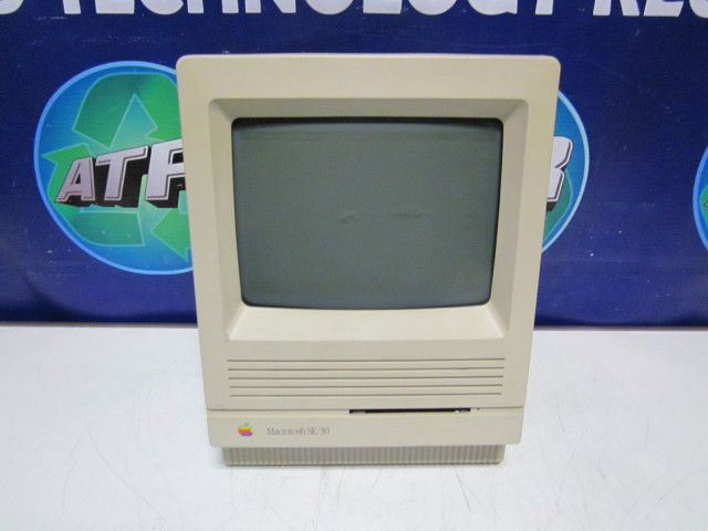 VINTAGE APPLE MACINTOSH SE/30 COMPUTER M5119