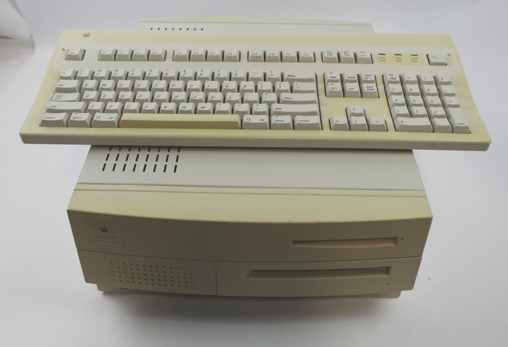 Vintage Apple Macintosh Centris 650 Computer Model M1205 w/ M3501 Keyboard