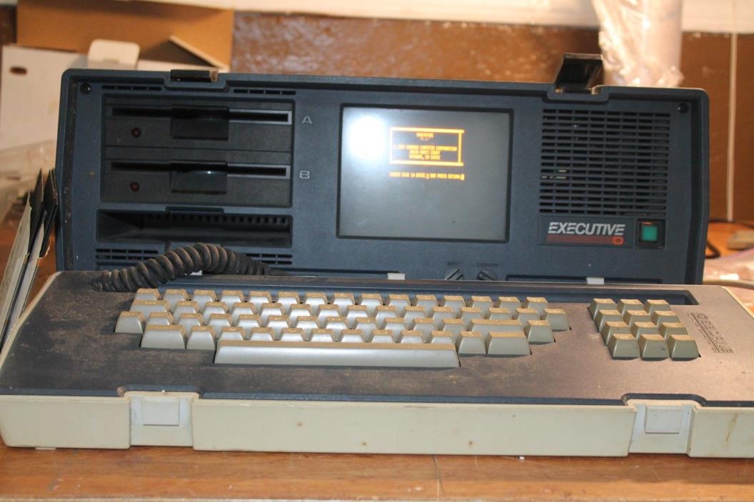 Osborne OCC2 Executive Vintage Portable Desktop Computer with Software Tested