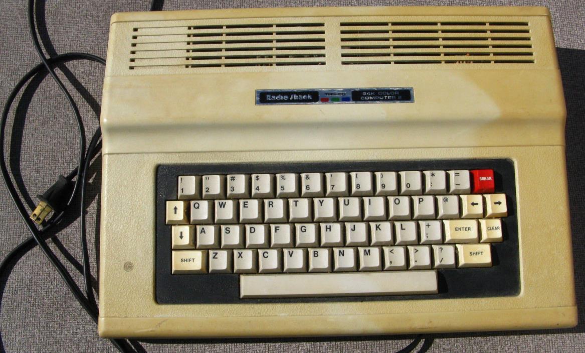 Vintage Radio Shack Tandy TRS-80 Color Computer 2 64K 26-3127