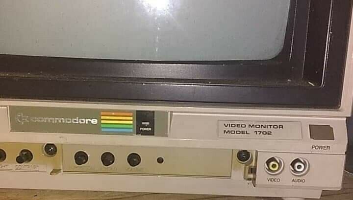 Vintage Commodore 1702 Color Video Monitor Works Tested