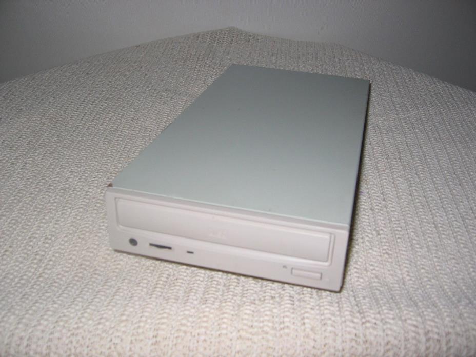 Vintage Sony External SCSI CD Drive Model CDS24XE-MAC Apple
