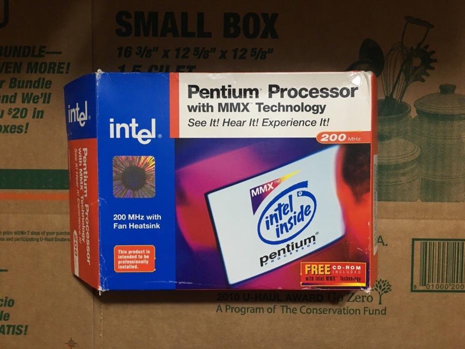 Intel Retail Socket 7 Pentium 200 MMX CPU Complete Open Box New