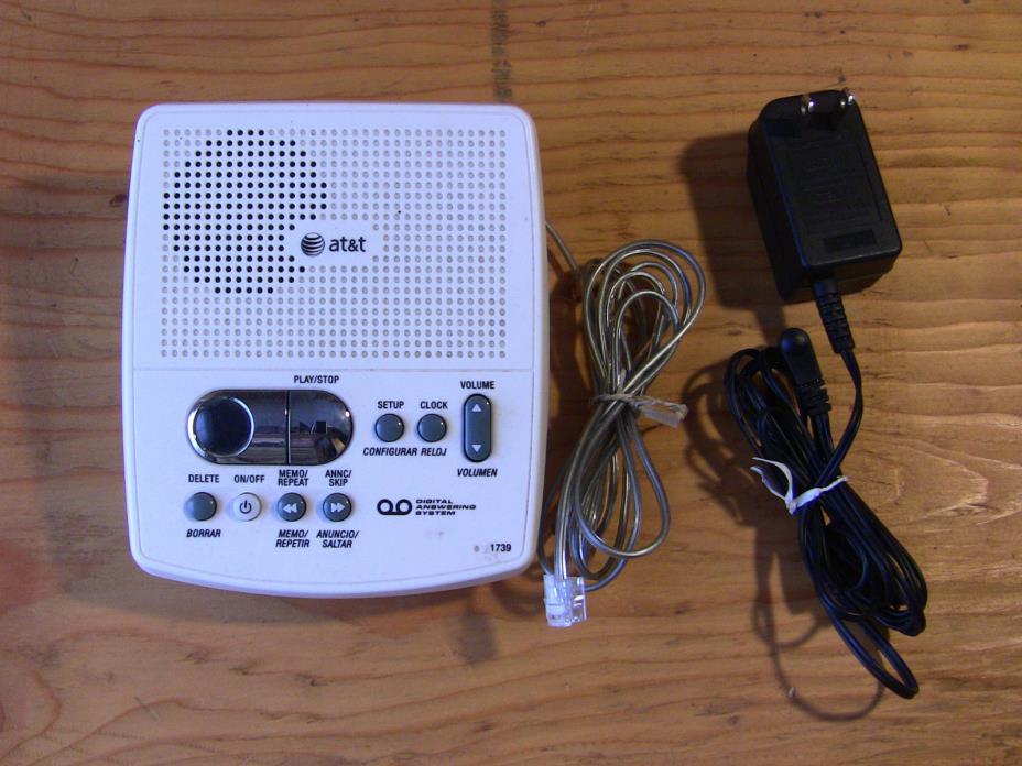 ATT Model 1739 DIGITAL ANSWERING MACHINE AT+T White Land Line