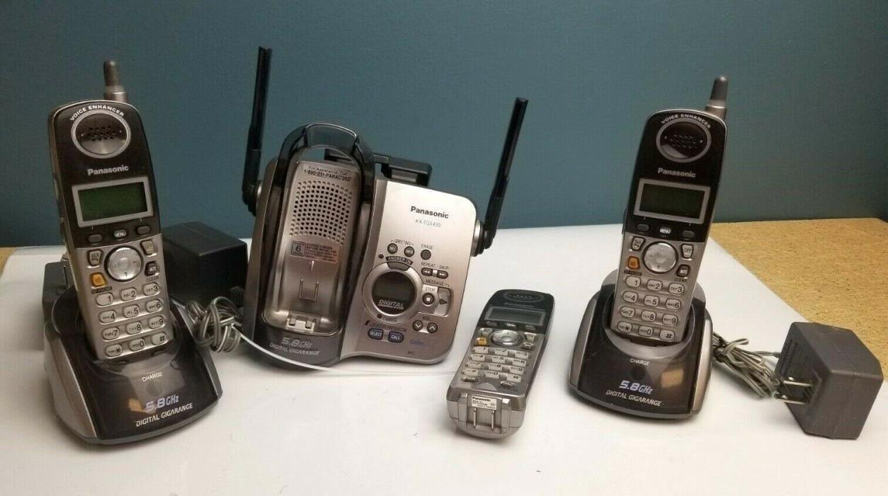 Panasonic KX-TG5433M w/3 Handsets 5.8GHz Digital Gigarange Caller IQ Working