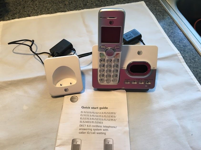 AT&T DECT 6.0 1-Handset Cordless Home Phone Digital Answering System