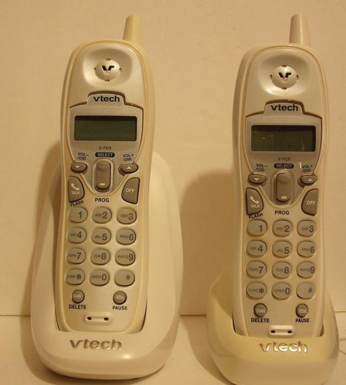 Vtech 2 white cordless phones and 2 bases model t2340