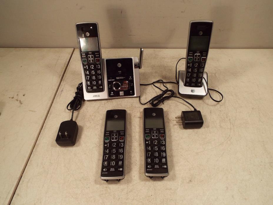 ATT CL82413 Cordless Phone W / Digital Answering System 4 Handsets