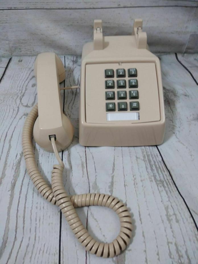 Pristine Cortelco 250000-VBA-20MD Standard Desk Telephone Black vintage rare