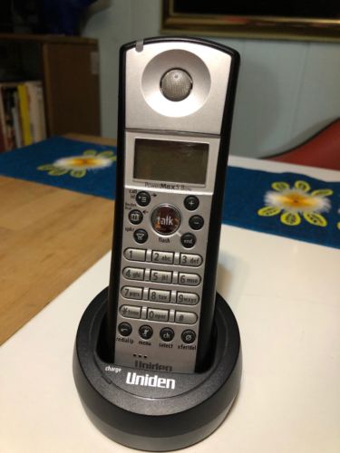 Uniden TRU5865-2 5.8 GHz Phone Expansion/Replacement Handset (No Power Cord)
