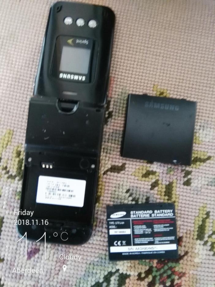 Samsung, Sprint, Flip Phone, Model# SPH-A900, Black