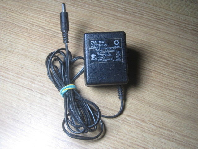 Lucent AC Adapter AC-120V  DC-9V  800mA 14W for Sony Audio Products