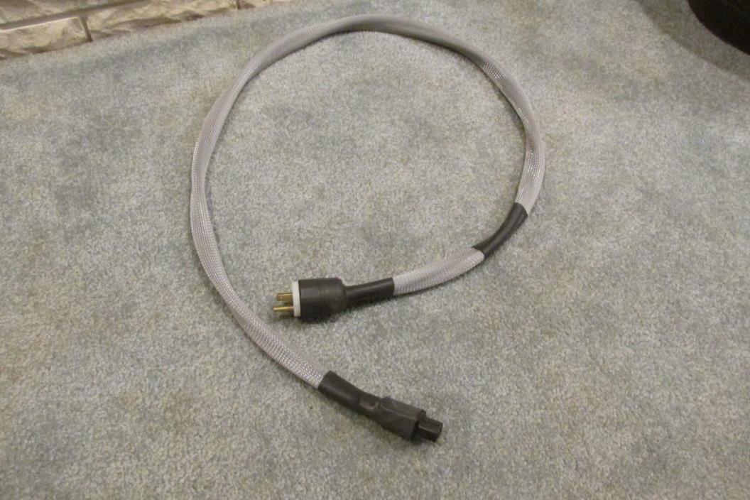 Synergistic Research Reference A/C Master Coupler Power Cord 5 feet