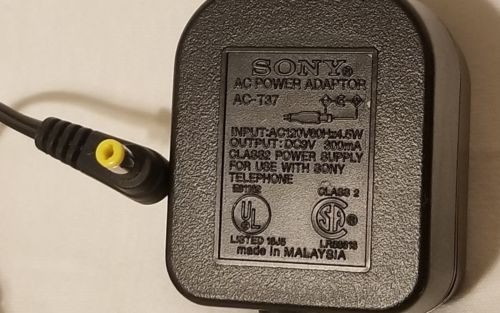 Genuine Sony AC Power Adapter AC-T37 120V 60Hz 4.5W