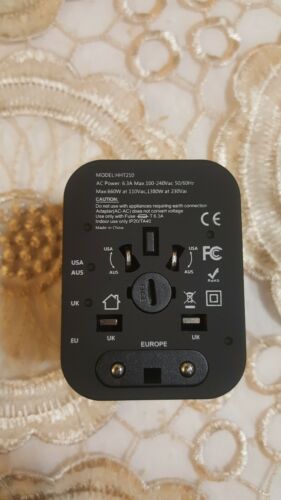 Zoeson International Travel Adapter, Worldwide Charger with 4 USB Ports Power Co