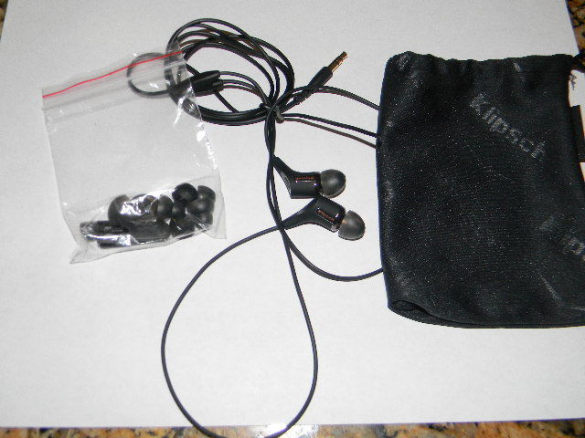 Klipsch - R6 II In-Ear Headphones - Black LOW PRICE & FAST SHIPPING!! NICE!