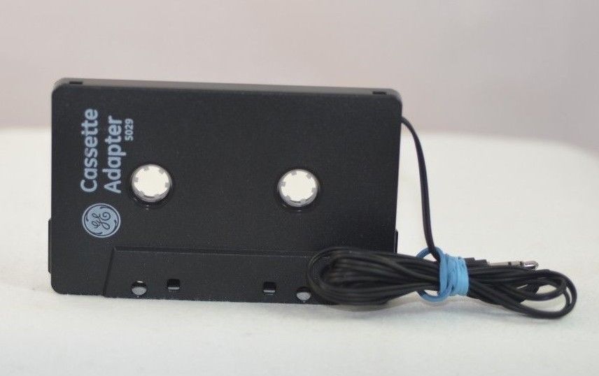GE 5029 CASSETTE ADAPTER 3.5 MM IPOD IPHONE MP3 CD PLAYER TESTED FAST-FREE SHIP