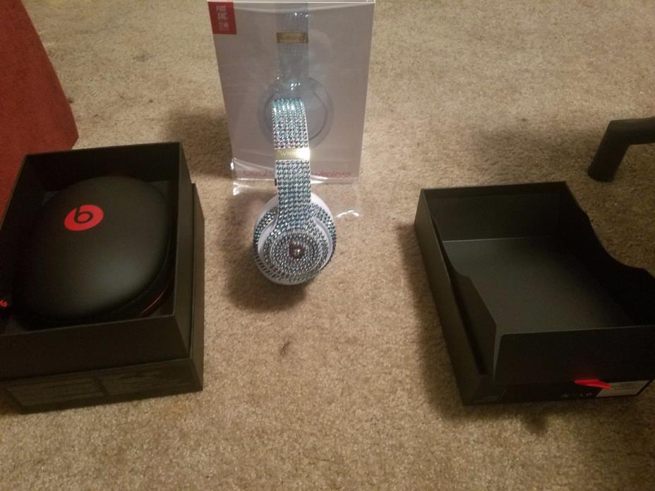 Custom Beats by Dr. Dre Studio 3 Wireless Headphones w/ Swarovski Elements -Sale