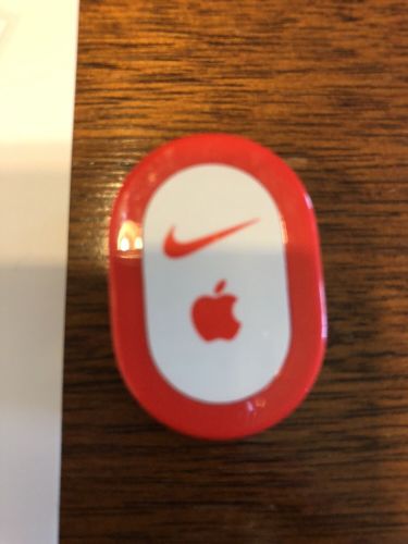 Used NIKE+ pod Sport Shoe Sensor (APPLE iPOD (shoe Sensor And Manual)