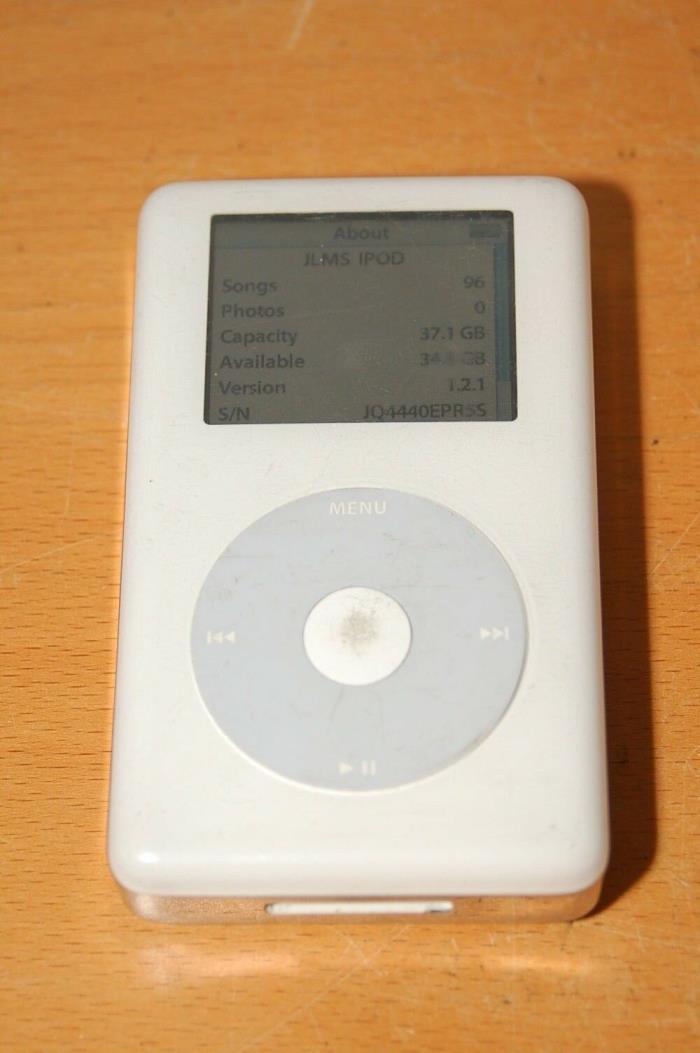 White Apple iPod Photo 40 GB A1099 Clickwheel Classic
