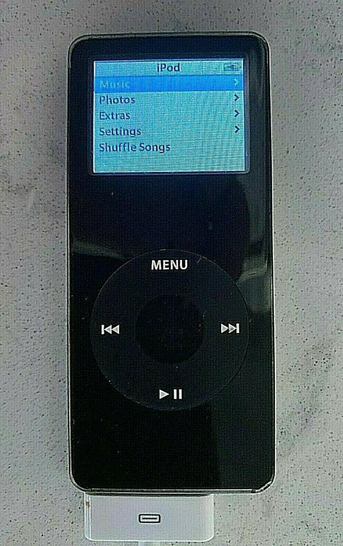 Apple iPod nano 1st Generation Black (2 GB)
