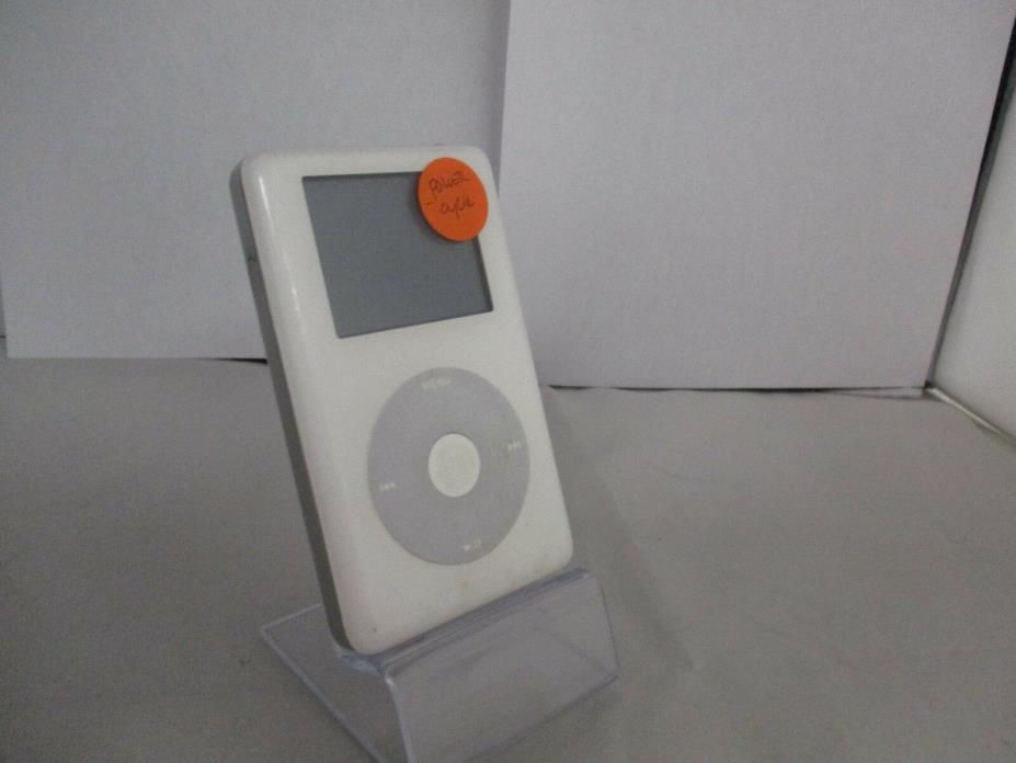 BROKEN- FOR PARTS ONLY APPLE IPOD FROM HP MP7001 30GB WHITE PLS READ DESCRPTION