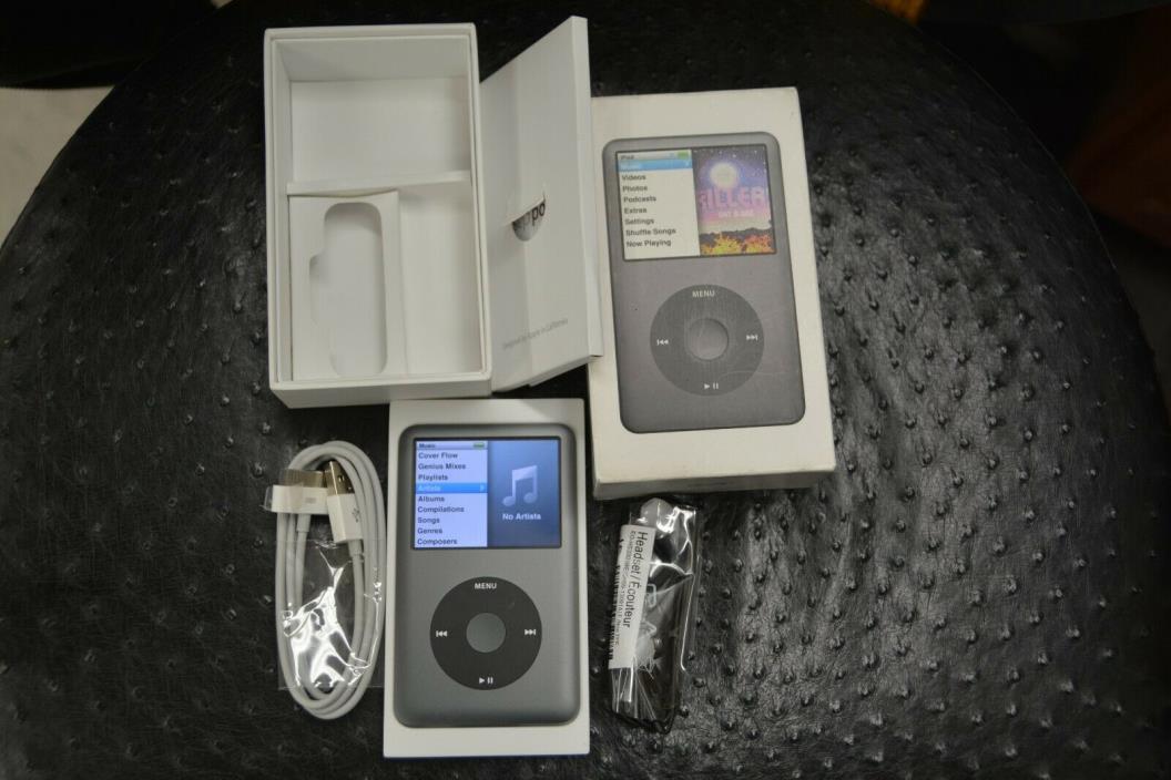 NEAR MINT Apple iPod classic 7th THIN 160GB SSD 1yr WARRANTY MC297LL/A FREE S/H