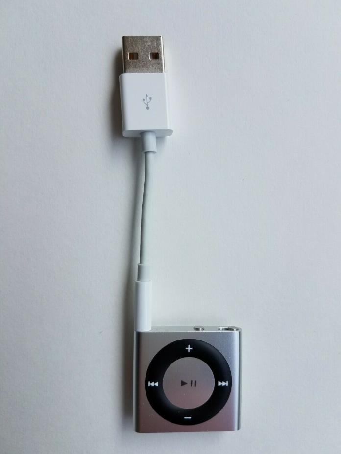 Apple iPod shuffle 4th Generation-2GB-Silver-Excellent Condition!