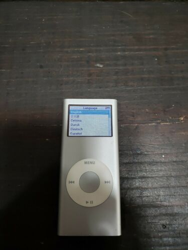 Apple Silver iPod Nano 2nd generation 2gb  A1199 - Very Good condition