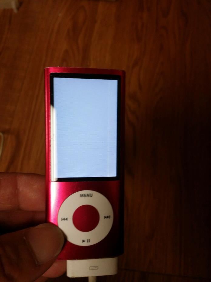 A1320 ipod for parts with usb cable bundle