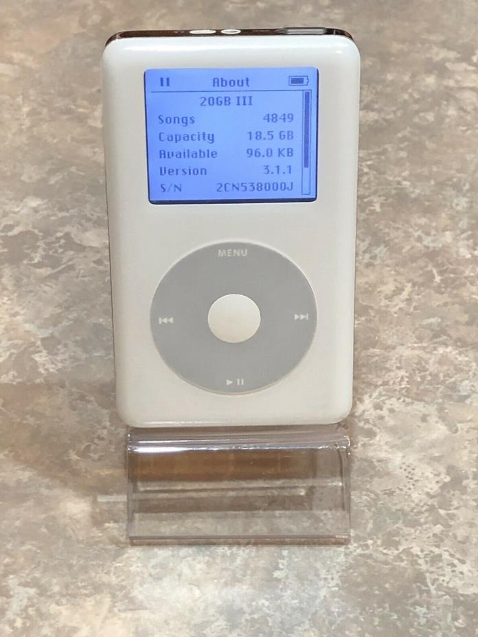 Apple iPod Classic 4th Generation 20GB White - Works Excellent 4,800 Songs