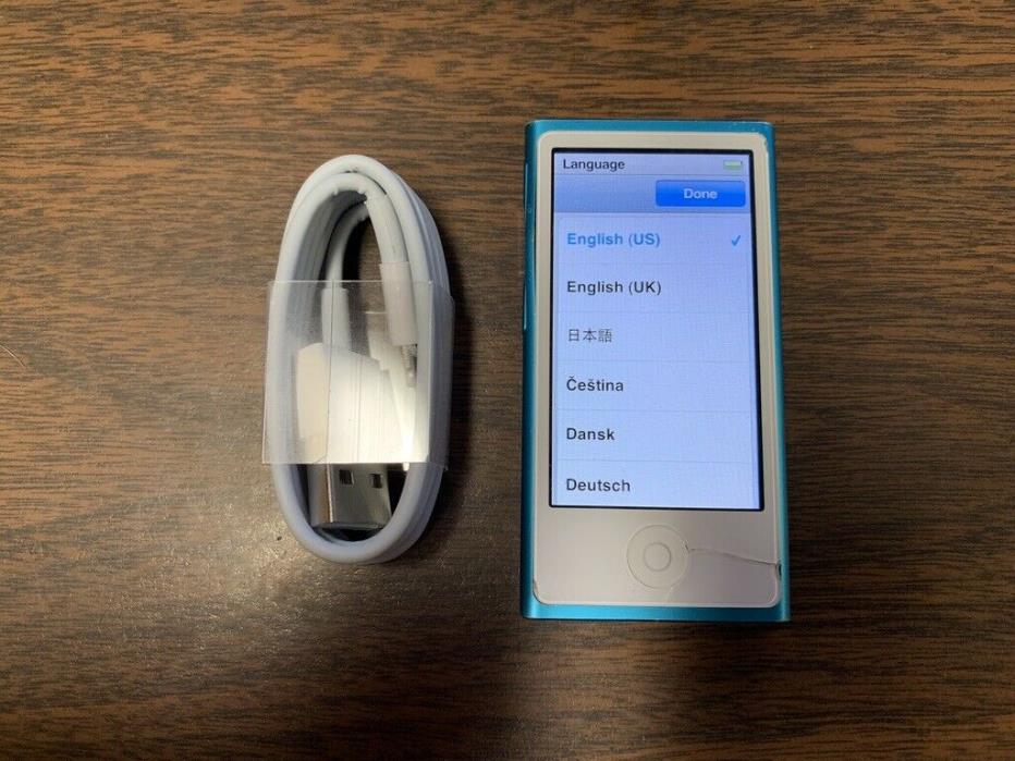 Apple iPod nano 7th Generation Blue (16 GB) Bundle - See Pictures