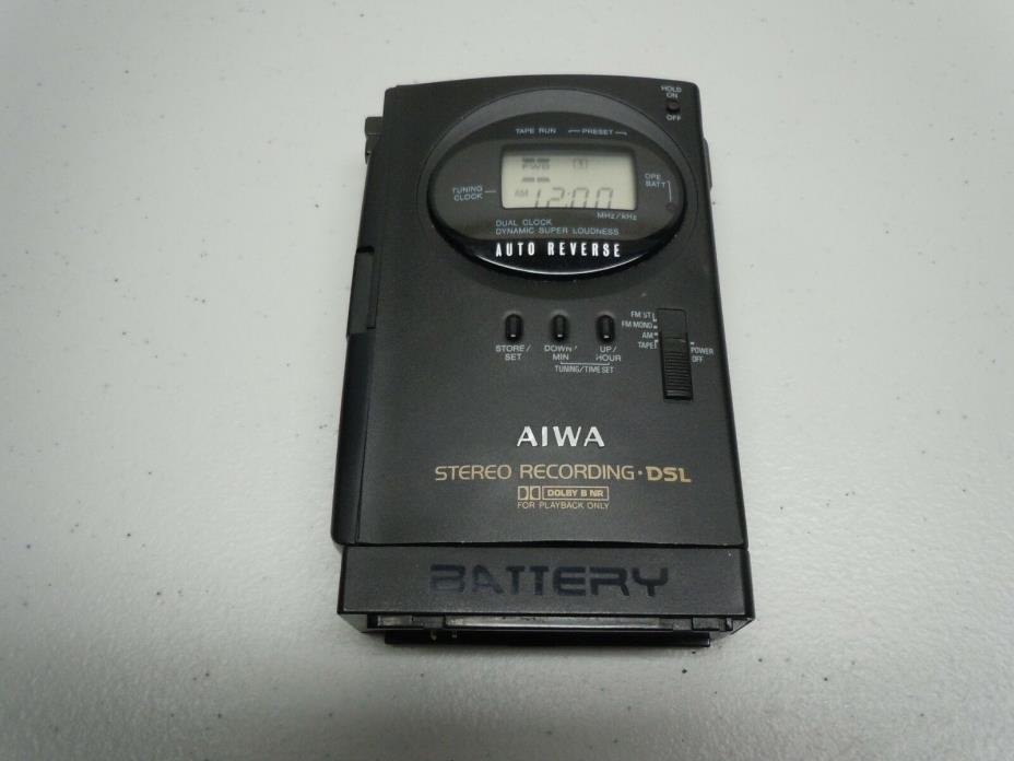 Vintage Aiwa HS-J303 Cassette Player Stereo Recording DSL & AAA Battery Pack
