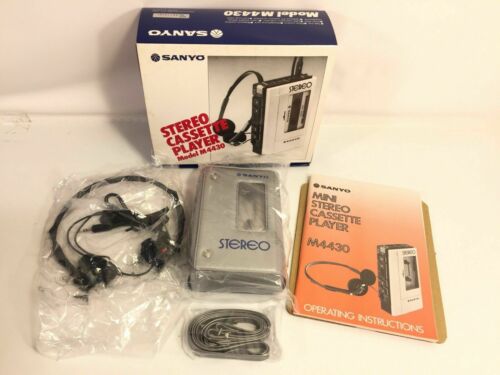 Sanyo Mini Stereo Cassette Player Vintage Model M4430 Made In Japan NEW IN BOX