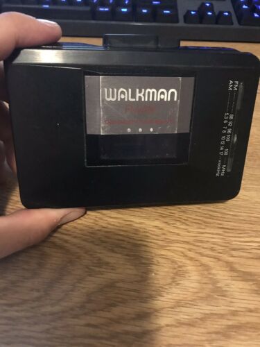 Sony Walkman Radio Cassette Player WM-AF23 Vintage Tested & Working AM/FM Radio