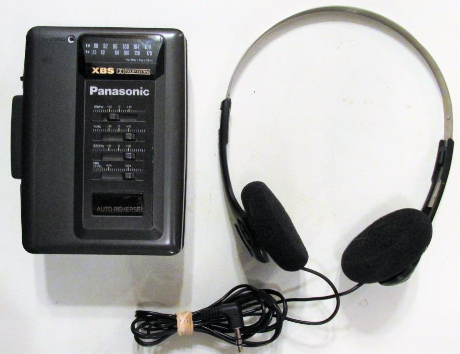 Vtg Panasonic RQ-V162 Stereo AM/FM Radio & Cassette Player w/Original Headphones