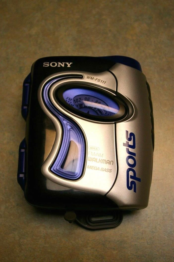 BLUE SONY WM-FS111 WALKMAN AM/FM CASSETTE PLAYER WITH BELT CLIP TESTED AND WORKS