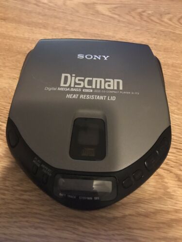 AWESOME VINTAGE SONY DISCMAN CD DISC COMPACT PLAYER D-173 TESTED WORKS GREAT