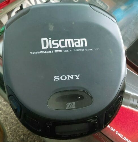 Vintage SONY DISCMAN CD Compact Player D-151 digital Mega Bass