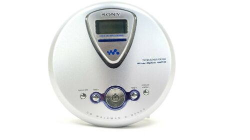 Sony D-NF400 CD Player Walkman With Headphones MP3 AM/FM/Weather Radio