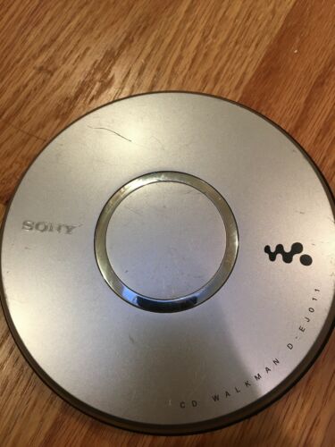 Sony D-EJ011 CD Walkman Portable Discman Player Tested Working Silver Music Vtg