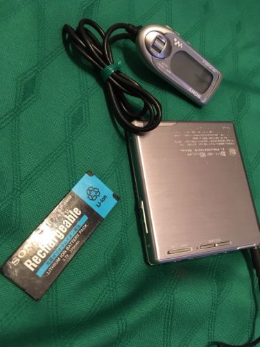 SONY MZ-EH1 HiMD Mini Disc Player  Silver