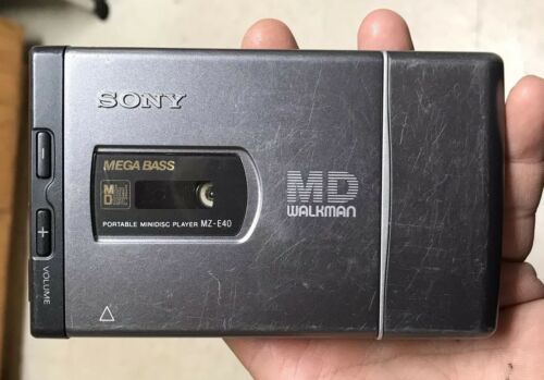 SONY MZ-E40 Portable MiniDisc Player MD Walkman UNTESTED