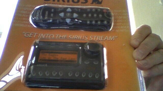 Audiovox  For Sirius Car & Home Satellite Radio Receiver / SIRPNP / WITH REMOTE