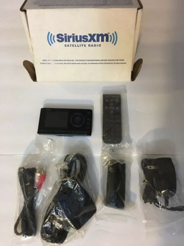 Sirius XM Onyx EZ Model XEZ1H1 Satellite Radio With Home Kit New Home Dock