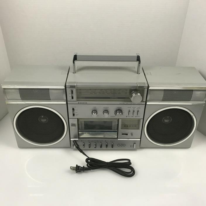 Vintage Sanyo C3D Boombox Cassette Player Retro Ghettoblaster Radio *AS IS* 3.E3