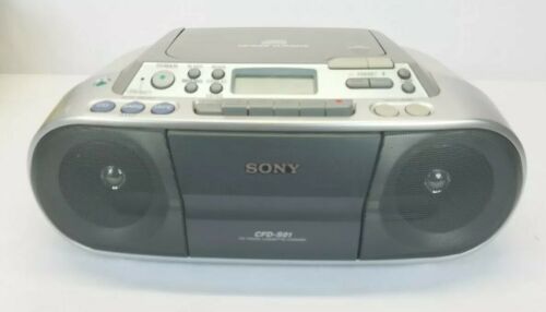 SONY CFD-S01 CD Radio Cassette Tape FM/AM Portable Silver Boombox Stereo Player