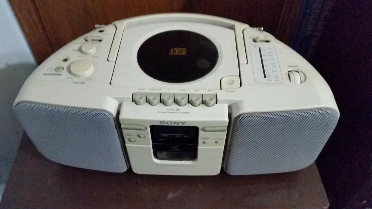 Sony CFD-21 AM/FM Radio CD Player Cassette-Corder Boombox