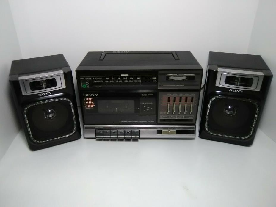 Sony CFS-1000 Stereo AM/FM Radio 5 Band Equalizer Cassette-Recorder Boombox VTG