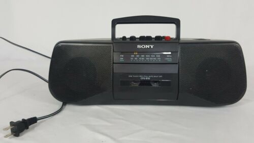 Sony CFS-B15 CD/Radio/Cassette Boombox Tested Fully Working